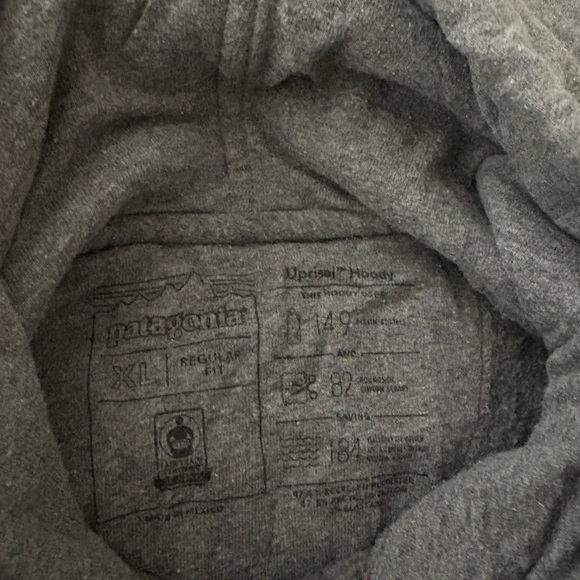 Patagonia men’s p-6 logo uprisal hoodie - Picture 4 of 5